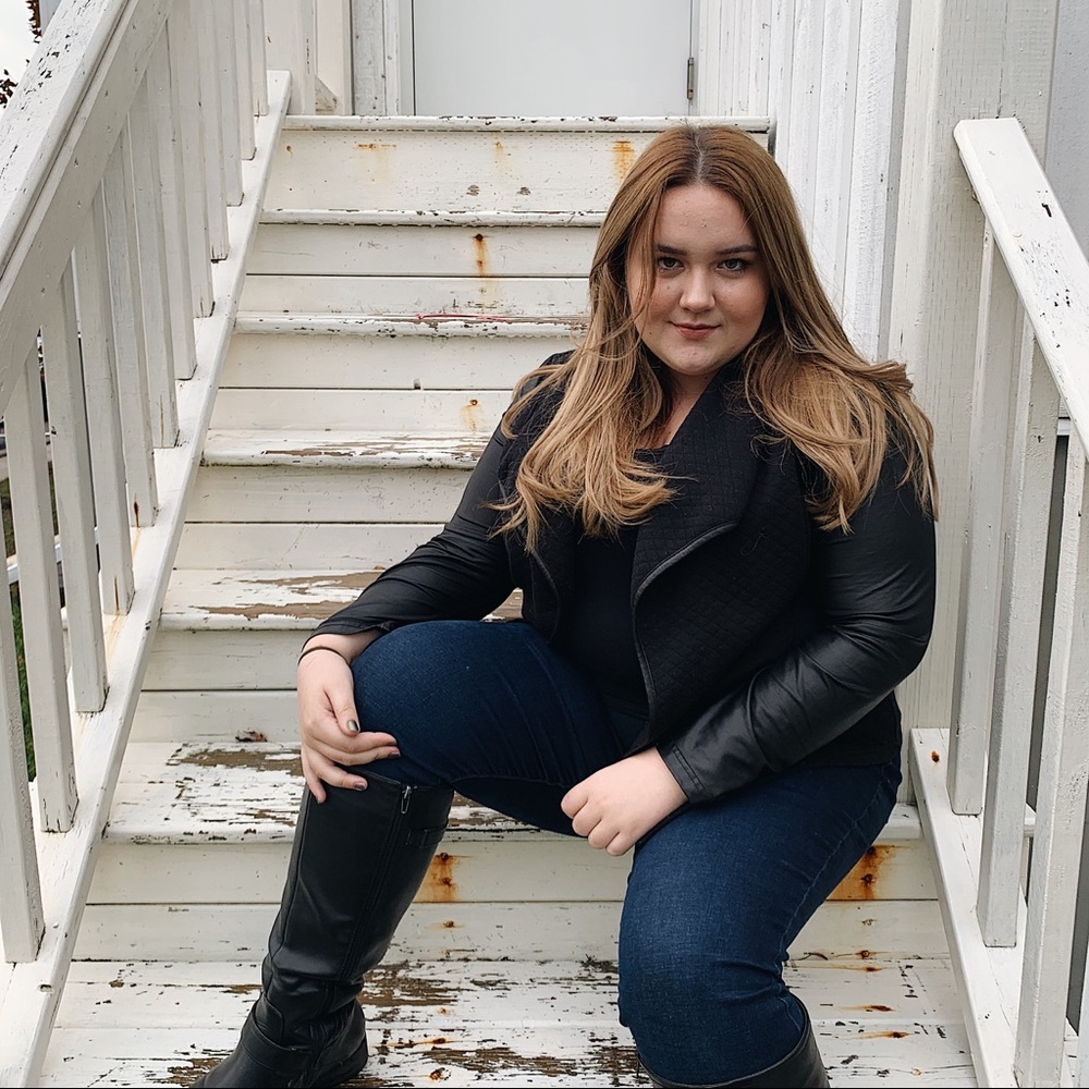 Meet your Posher, Jessica